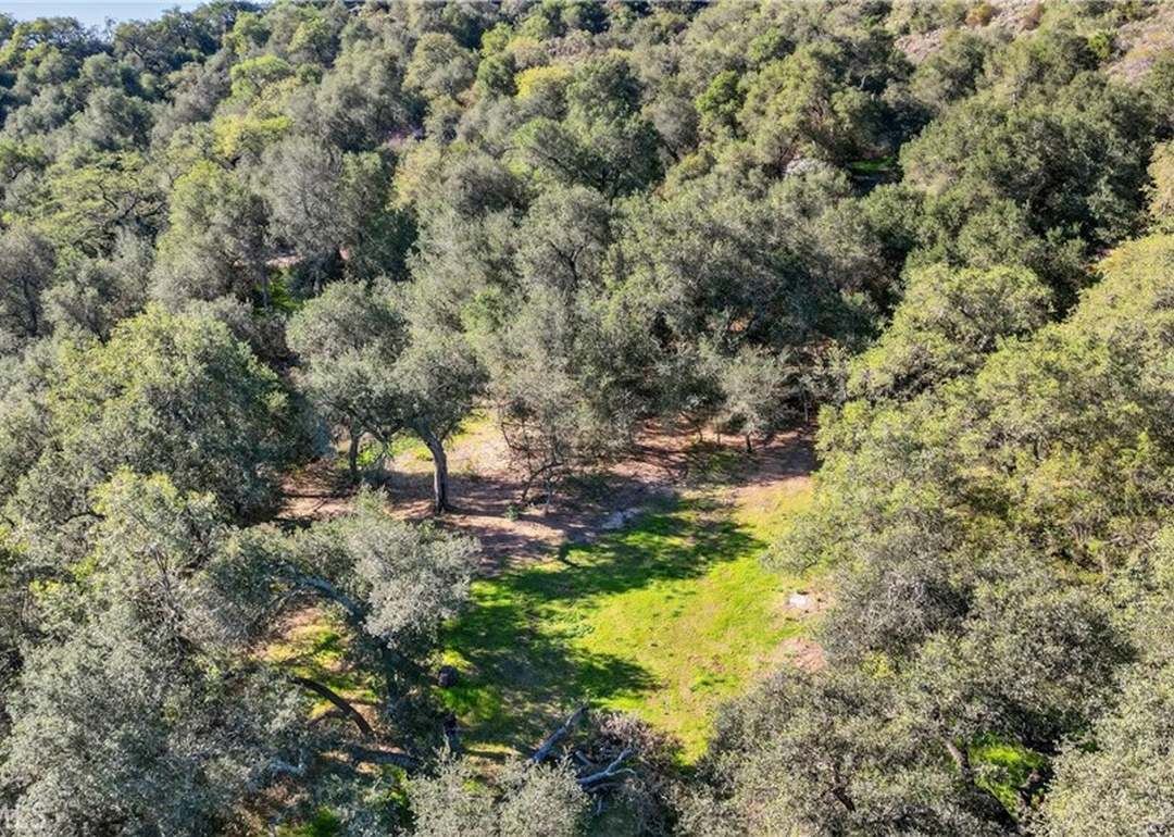 Property in wine country, Avenida Perla Bonita, Murrieta
